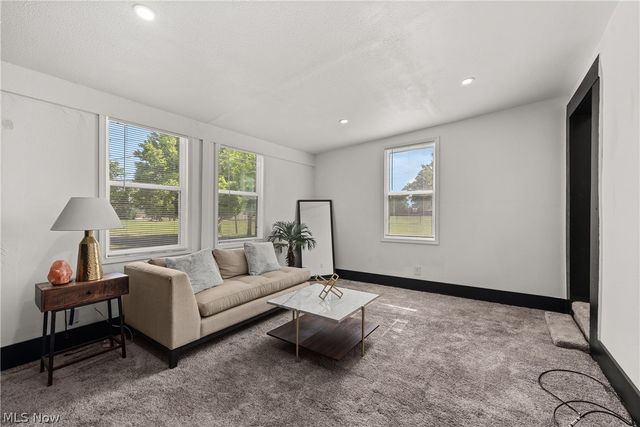 14404 Broxton Avenue, Cleveland, OH 44111