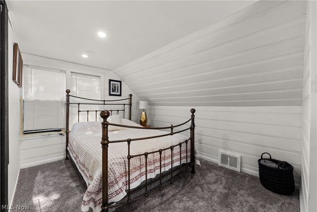 14404 Broxton Avenue, Cleveland, OH 44111