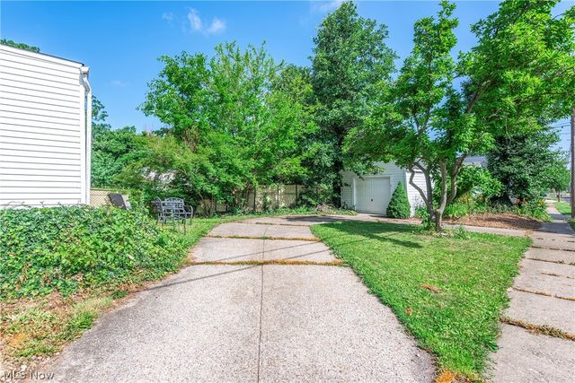 14404 Broxton Avenue, Cleveland, OH 44111