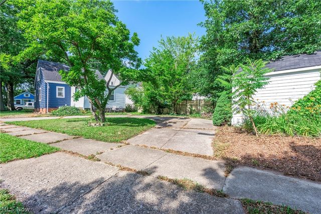 14404 Broxton Avenue, Cleveland, OH 44111