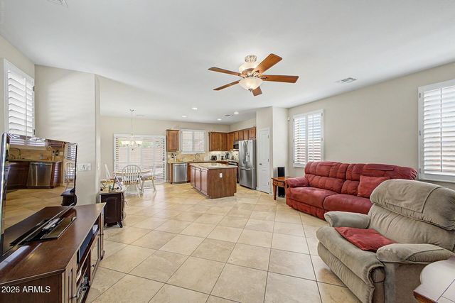 4164 E THUNDERHEART Trail, Gilbert, AZ 85297