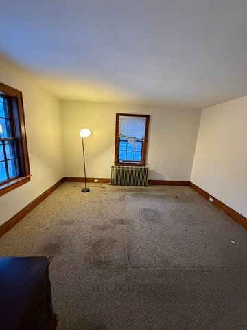 6 Merry Street, Bedford, NH 03110