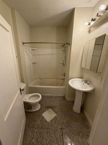 6 Merry Street, Bedford, NH 03110