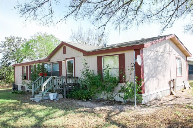 4254 Fm 180, Ledbetter, TX 78946