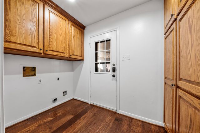 8203 Silent Cedars Drive, Houston, TX 77095