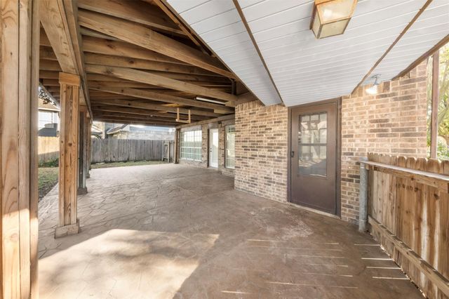 8203 Silent Cedars Drive, Houston, TX 77095