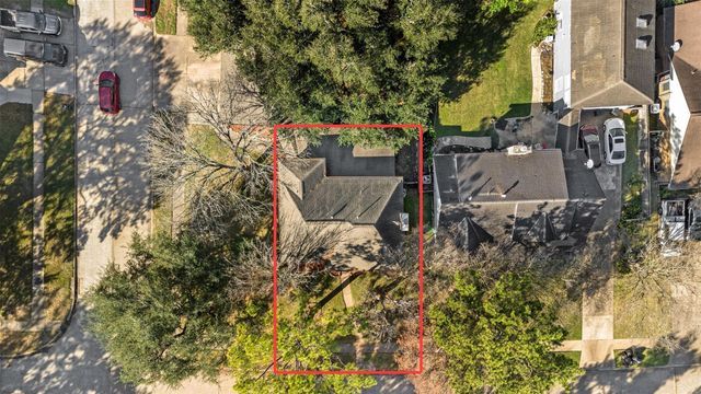 8203 Silent Cedars Drive, Houston, TX 77095