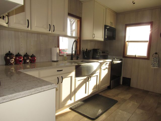 23185 Sundberg Avenue, Lorain Twp, MN 56119