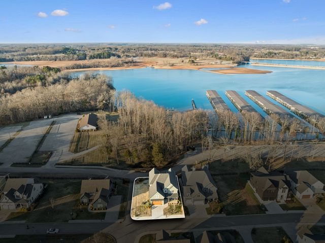 11 Hammock Dr, Winchester, TN 37398