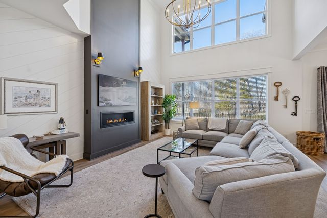 11 Hammock Dr, Winchester, TN 37398