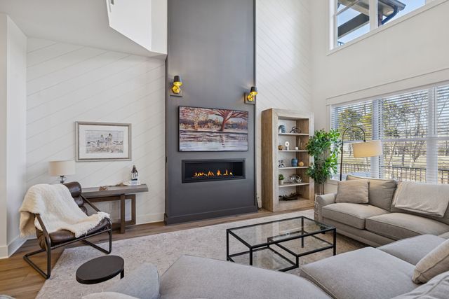 11 Hammock Dr, Winchester, TN 37398