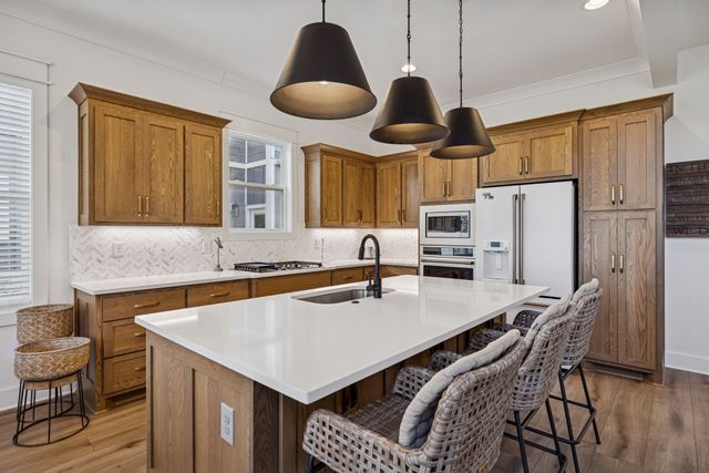 11 Hammock Dr, Winchester, TN 37398