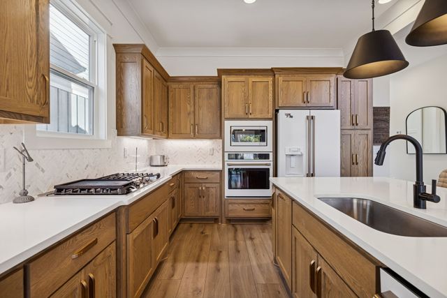 11 Hammock Dr, Winchester, TN 37398