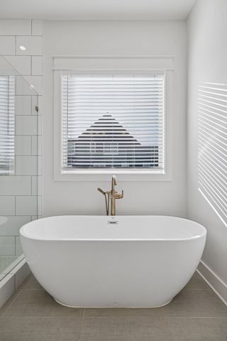 11 Hammock Dr, Winchester, TN 37398