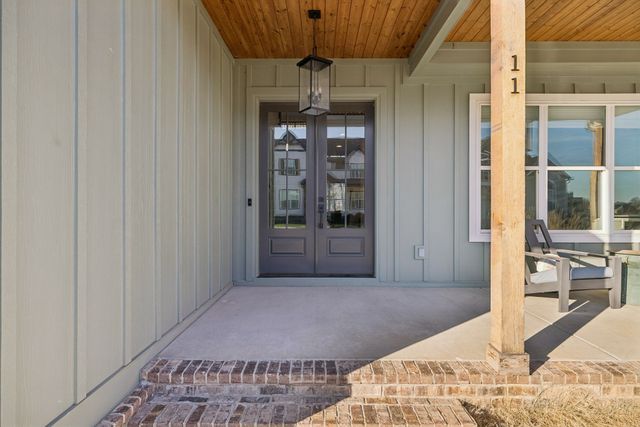 11 Hammock Dr, Winchester, TN 37398