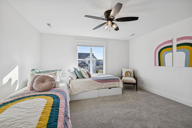 11 Hammock Dr, Winchester, TN 37398