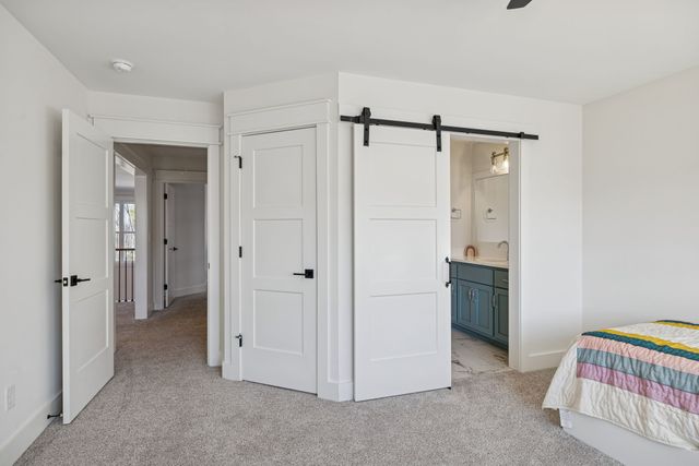 11 Hammock Dr, Winchester, TN 37398