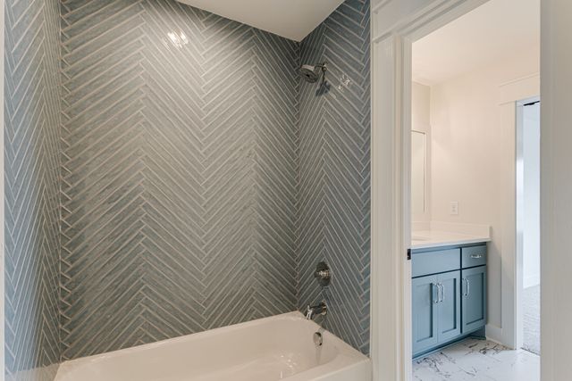 11 Hammock Dr, Winchester, TN 37398