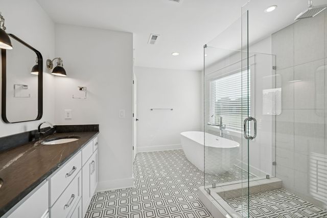 11 Hammock Dr, Winchester, TN 37398