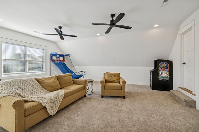 11 Hammock Dr, Winchester, TN 37398