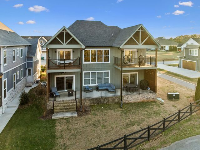 11 Hammock Dr, Winchester, TN 37398