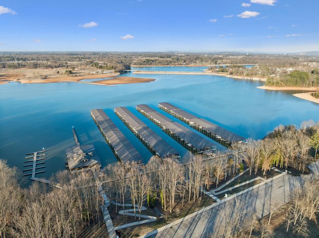 11 Hammock Dr, Winchester, TN 37398