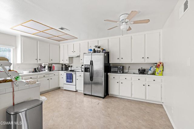 3162 Granville Avenue, Simi Valley, CA 93063