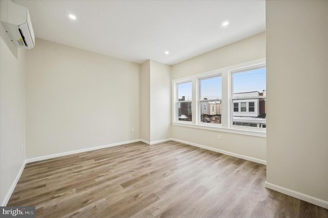 547 S YEWDALL ST, Philadelphia, PA 19143