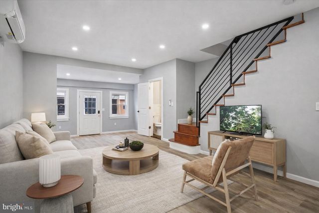 547 S YEWDALL ST, Philadelphia, PA 19143