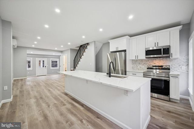 547 S YEWDALL ST, Philadelphia, PA 19143