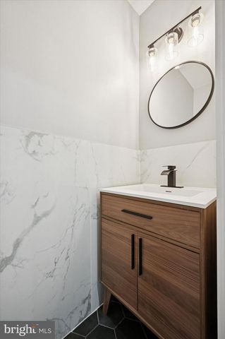 547 S YEWDALL ST, Philadelphia, PA 19143