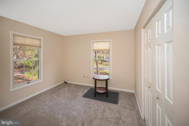 205 FAIRFAX LN, Locust Grove, VA 22508