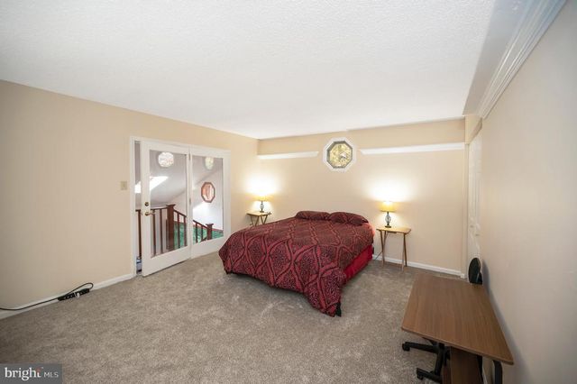 205 FAIRFAX LN, Locust Grove, VA 22508