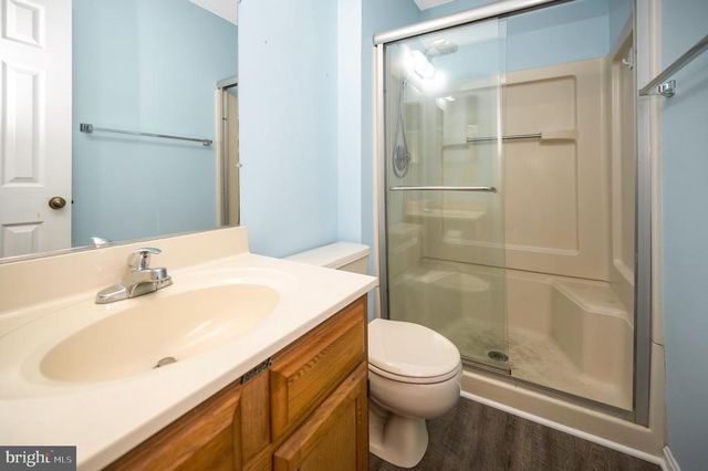 205 FAIRFAX LN, Locust Grove, VA 22508