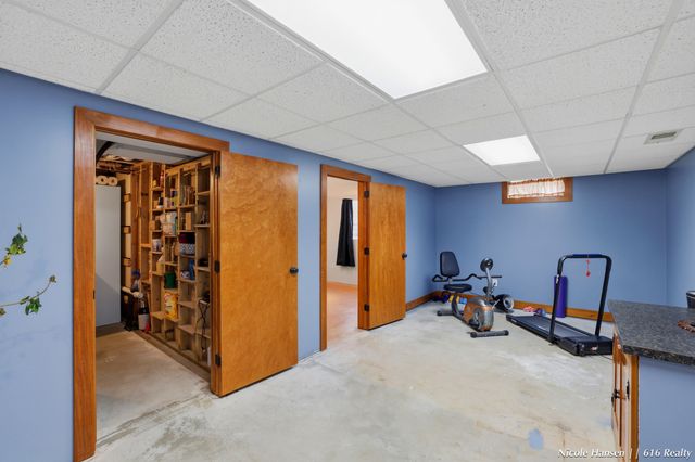 201 Homer Lane, Coopersville City, MI 49404