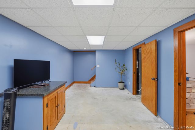 201 Homer Lane, Coopersville City, MI 49404