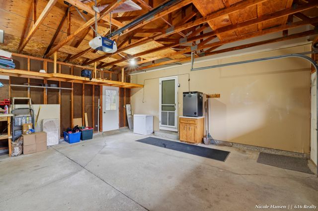 201 Homer Lane, Coopersville City, MI 49404