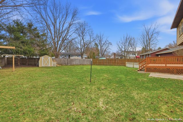 201 Homer Lane, Coopersville City, MI 49404