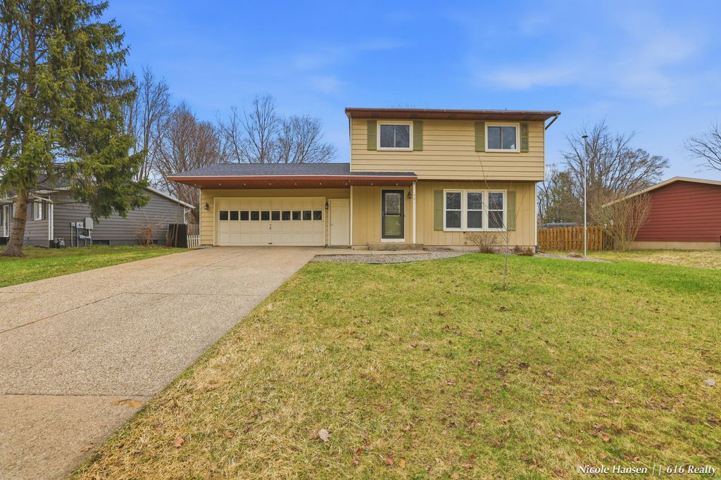 201 Homer Lane, Coopersville City, MI 49404