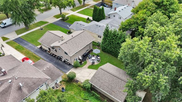 130 S Milton Avenue, Glen Ellyn, IL 60137