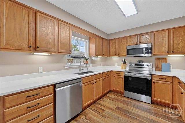 5 Hopeland Court, Savannah, GA 31419