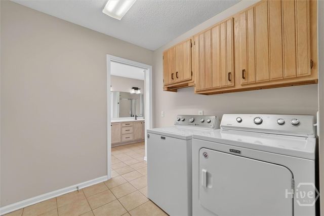 5 Hopeland Court, Savannah, GA 31419