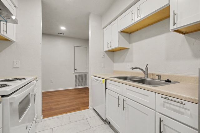 9696 Walnut Street 502, Dallas, TX 75243