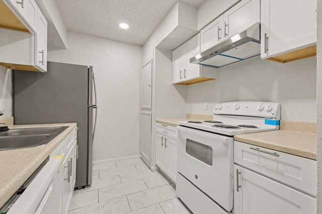 9696 Walnut Street 502, Dallas, TX 75243