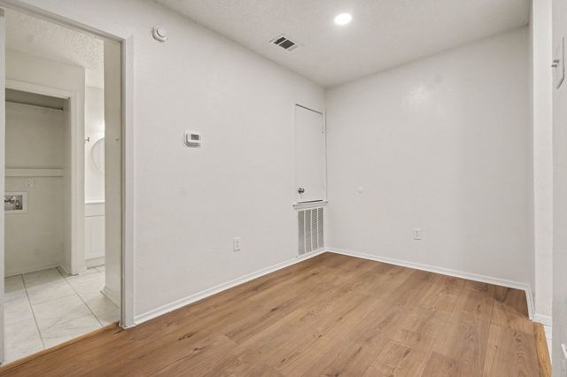 9696 Walnut Street 502, Dallas, TX 75243