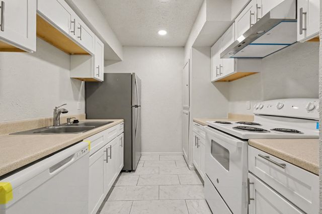 9696 Walnut Street 502, Dallas, TX 75243