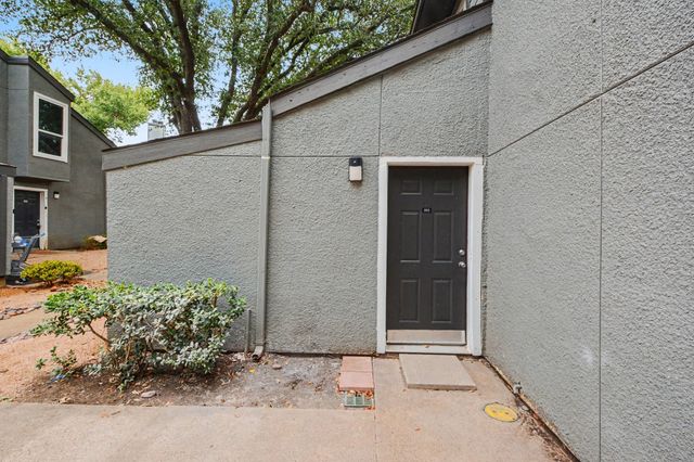 9696 Walnut Street 502, Dallas, TX 75243