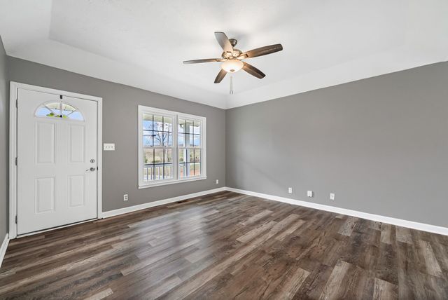 785 Merritt Lewis Lane, Clarksville, TN 37042