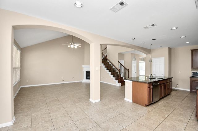 6843 Bears Path Lane, Missouri City, TX 77459