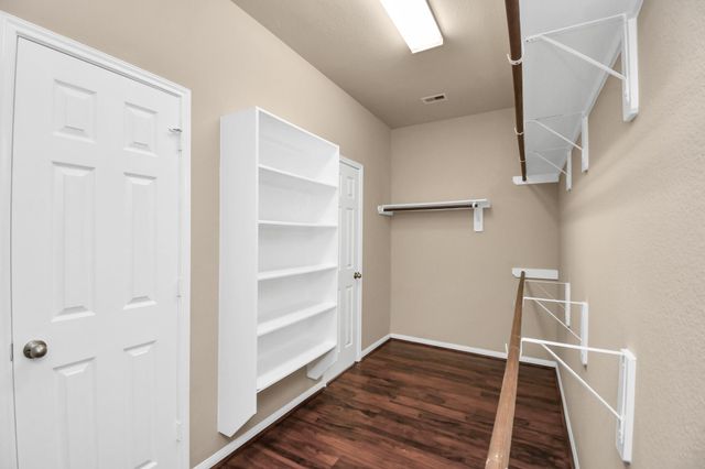 6843 Bears Path Lane, Missouri City, TX 77459